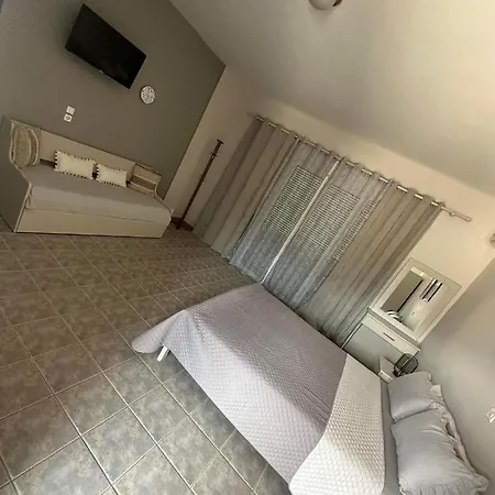 Hotel de apartamente Kastalia And 3*